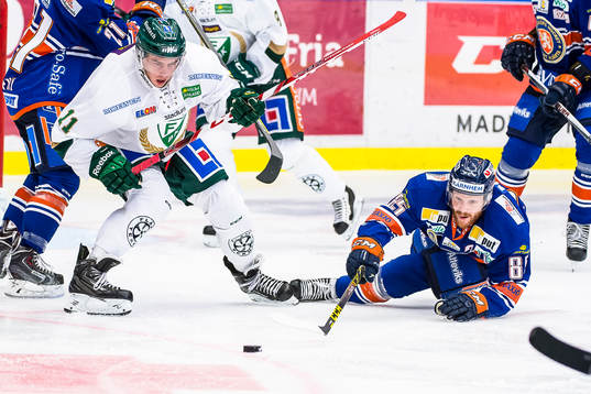 Växjös Liam Reddox slänger sig