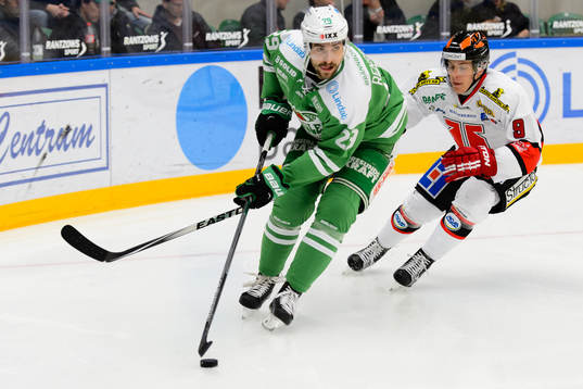 Rögles Ludvig Rensfeldt mot Örebros Joonas Jalvanti