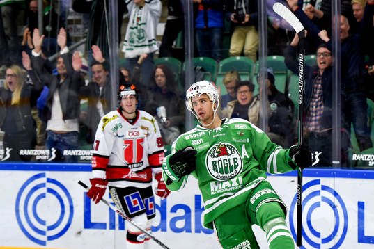 Rögles Jesper Jensen jublar