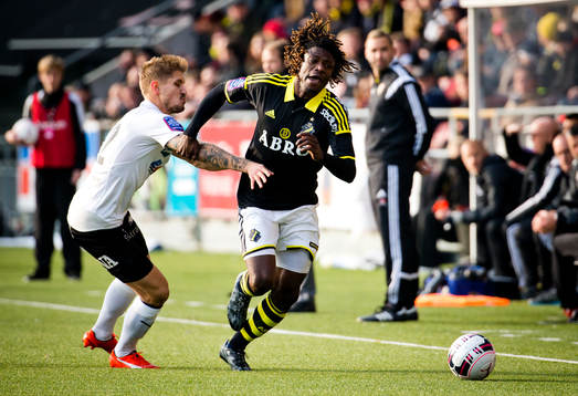 s Mohamed Bangura och Örebros Daniel Björnqvist