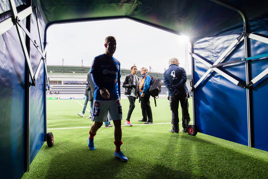 Åtvidabergs Kristian Bergström lämnar planen