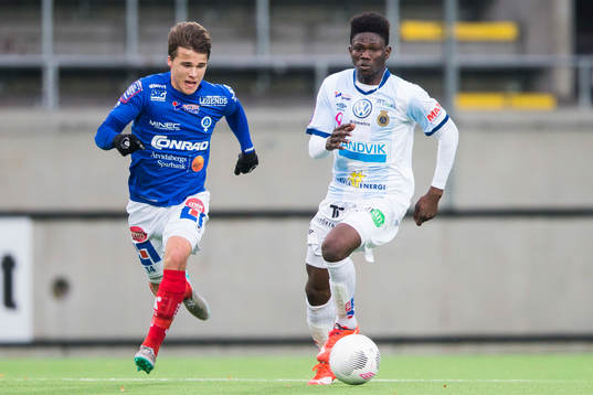 Åtvidabergs Simon Skrabb och Gefles Kwame Bonsu