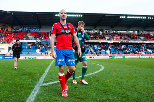 Helsingborgs Mattias Lindström och målvakt Pär Hansson
