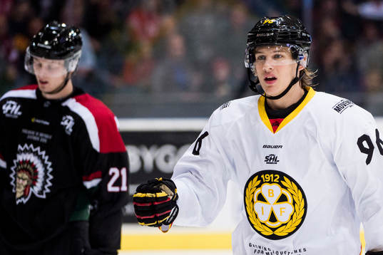 Brynäs Oskar Lindblom jublar