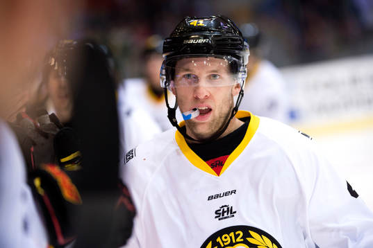 Brynäs Greg Scott jublar