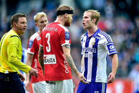 Kalmars Marcus Nilsson och IFK Göteborgs Gustav Engvall