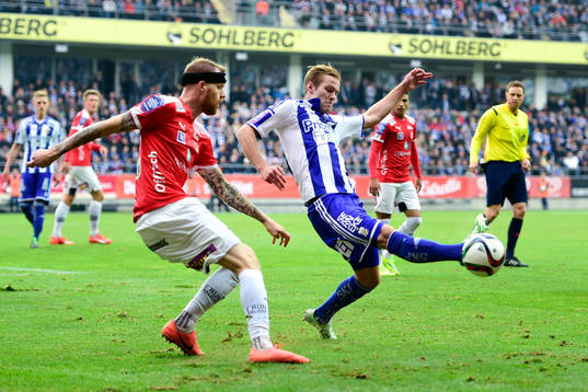 Kalmars Marcus Nilsson och IFK Göteborgs Gustav Engvall