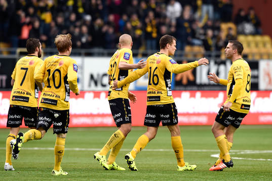 Elfsborgs Viktor Claesson jublar eder 1-1