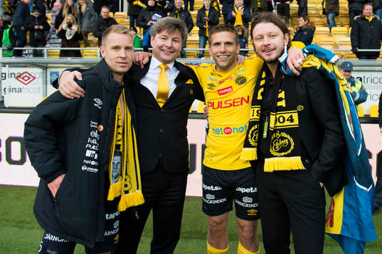 Elfsborgs Andreas Klarström, ordförande Bo Johansson,