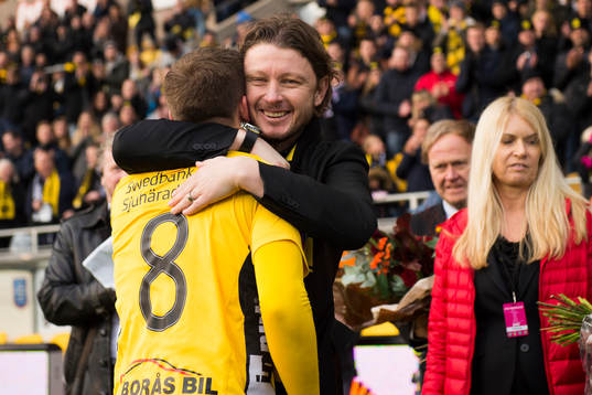 Elfsborgs klubbchef Stefan Andreasson kramar om Anders