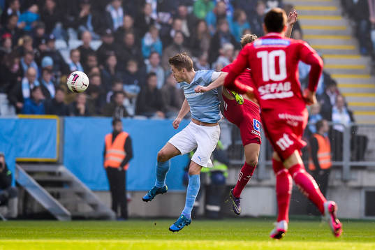 Situationen som resulterar i att Malmös Markus Rosenberg