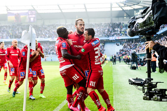 Norrköpings spelare jublar
