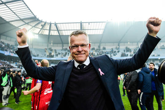 Norrköpings tränare Jan Andersson jublar att Norrköping