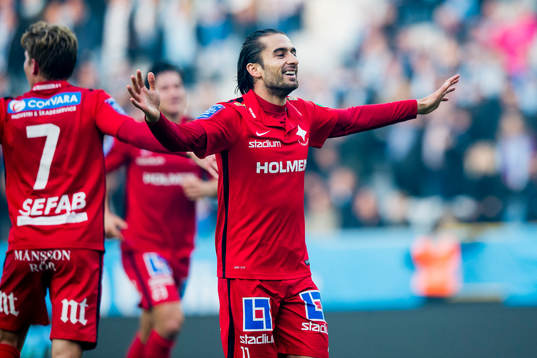 Norrköpings Christopher Nilsson Telo firar sm-guldet