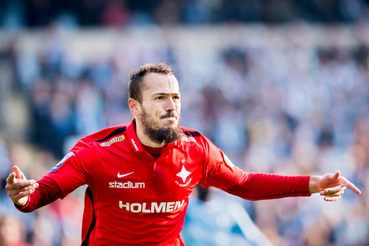 Norrköpings Emir Kujovic firar