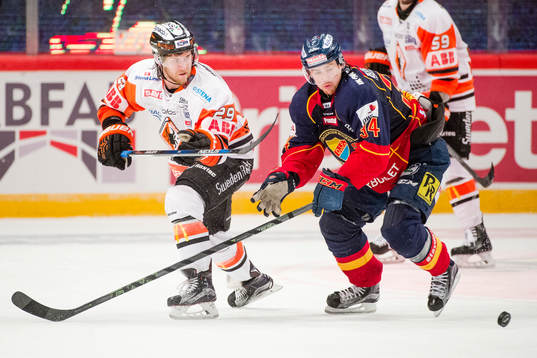 Karlskronas Alexander Viklund och Djurgårdens Daniel Brodin