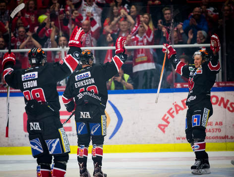 Örebros Anders Eriksson jublar
