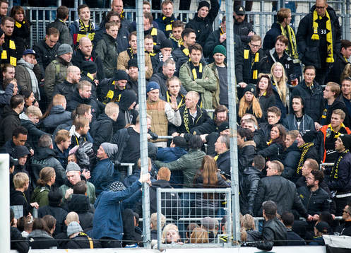 Bråk i AIK klacken
