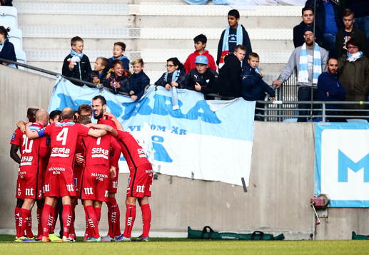 Norrköping firar 1-0-målet som gjorts av Emir Kujovic