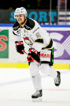 Malmö Redhawks Nicklas Jadeland  fick en puck på foten
