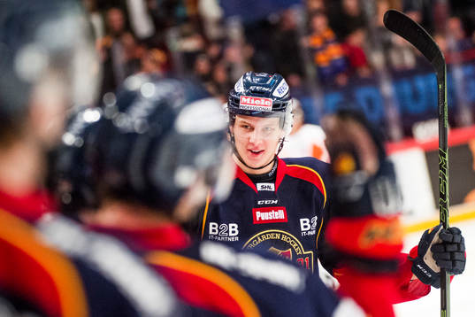 Djurgårdens Adam Ollas Mattsson jublar