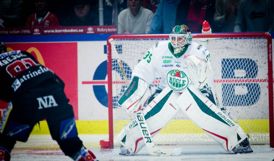 Rögles målvakt Oscar Dansk