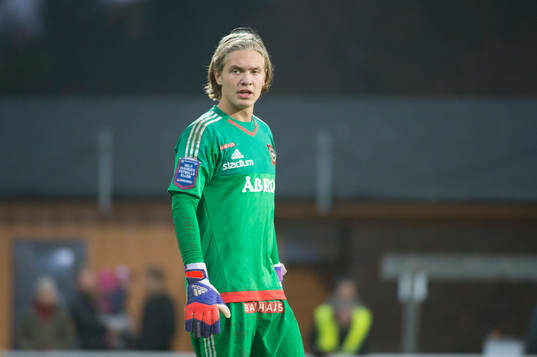 Brommapojkarnas målvakt Viktor Göransson