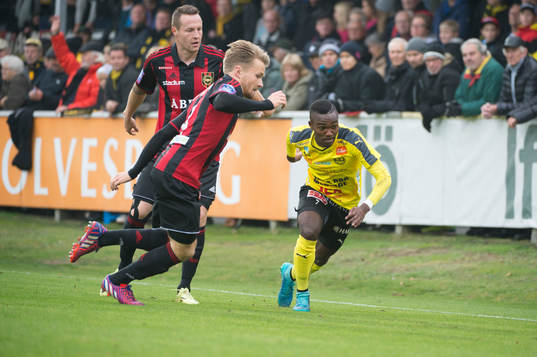 Brommapojkarnas Jacob Une Larsson