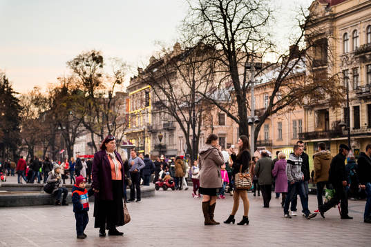 Stadsliv en söndagseftermiddag