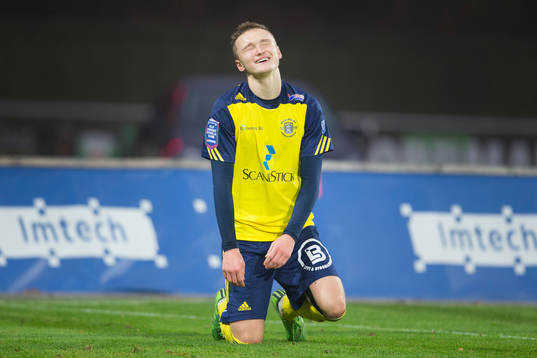 Ängelholms Piotr Johansson deppar