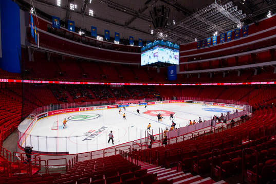 Endast 978 åskådare på läktarna i Globen