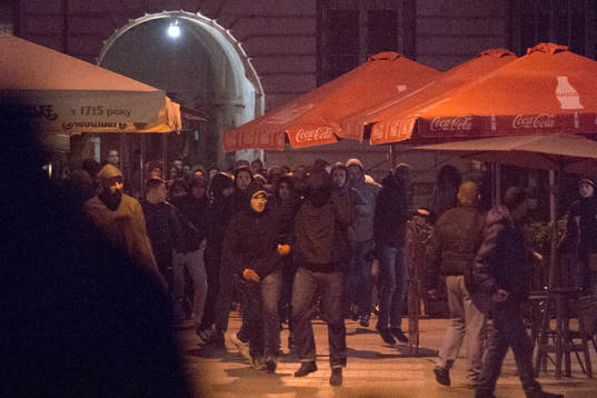 Ett okänt antal, men uppskattningsvis 50-talet personer