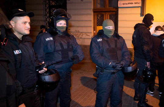 Ett okänt antal, men uppskattningsvis 50-talet personer