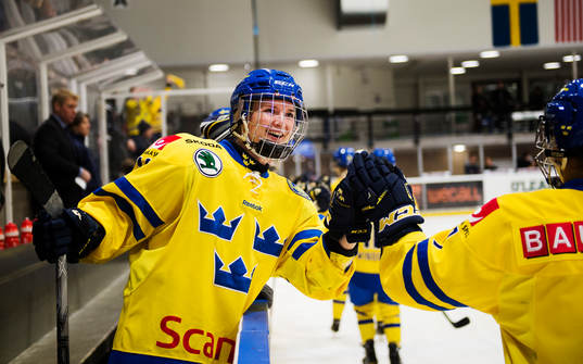 Sveriges Erica Udén Johansson jublar