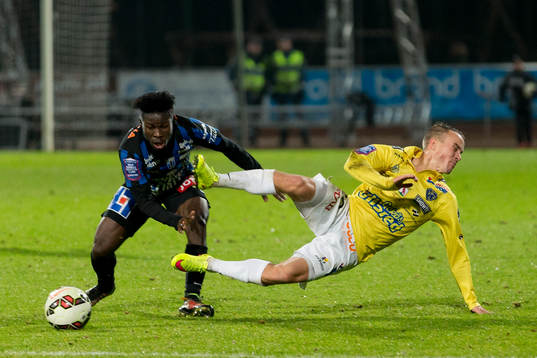 Sirius Kingsley Sarfo, Falkenbergs Calle Wede