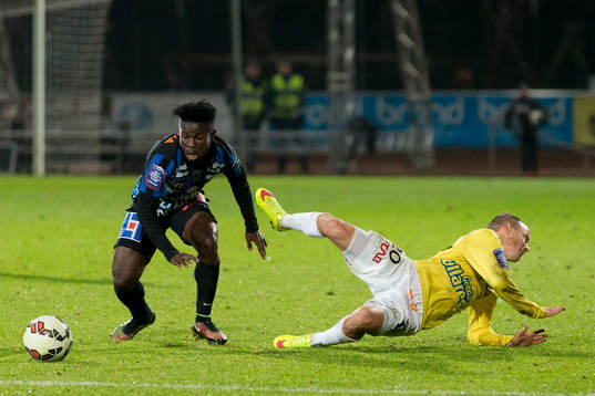 Sirius Kingsley Sarfo, Falkenbergs Calle Wede