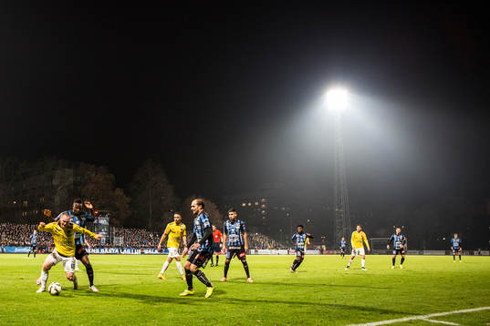 Falkenbergs Christoffer Carlsson, Sirius Moses Ogbu