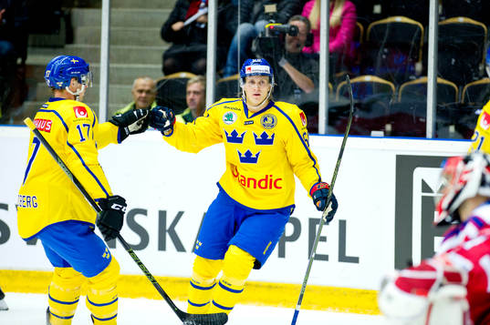 Sveriges Martin Lundberg och Marcus Sörensen jublar