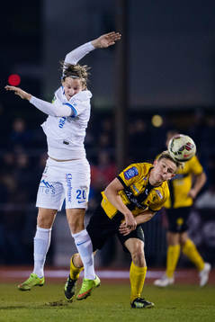 Akropolis Felix Pettersson och Frejs Lukas Sunesson i kamp