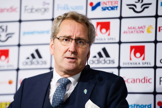 Erik Hamrén presenterar