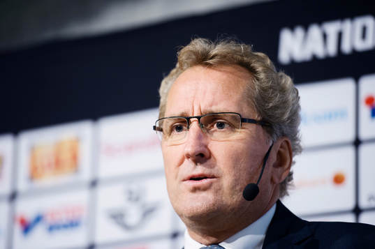 Erik Hamrén presenterar