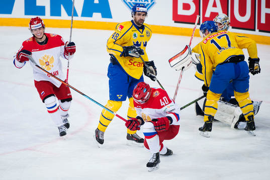 Rysslands Daniil Apalkov och Nikita Gusev jublar