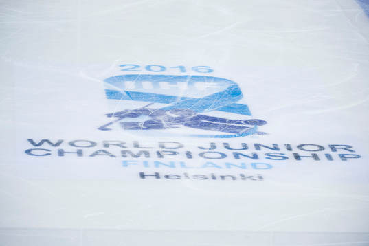 Reklam för Junior VM i Helsingfors på isen