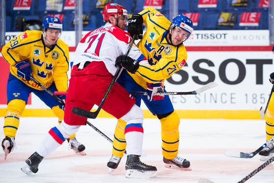 Rysslands Ilya Kovalchuk och Sveriges Jimmie Ericsson