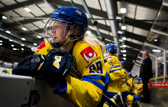 Sveriges Olivia Carlsson byter