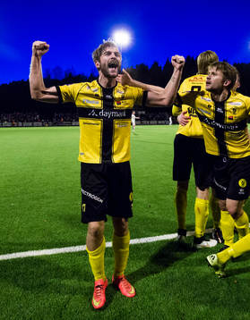 Frejs Christophe Lallet jublar