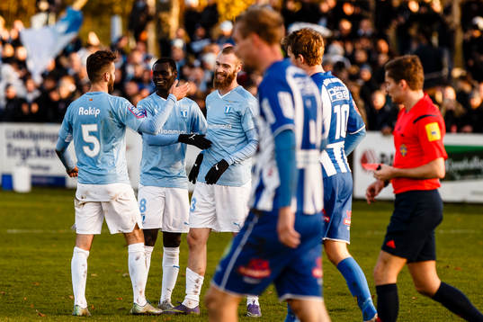 Malmö FFs Erdal Rakip och Enock Kofi Adu  samt Malmö FFs