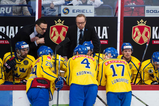 Sveriges assisterande tränare Peter Popovic och