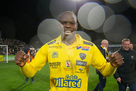Falkenbergs Hakeem Araba jublar