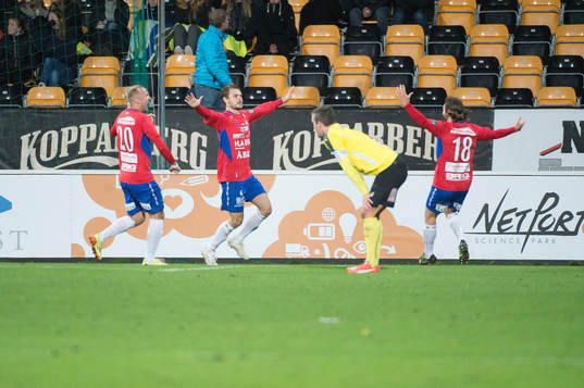 Örgrytes Hannes Sahlin har gjort det avgörande målet